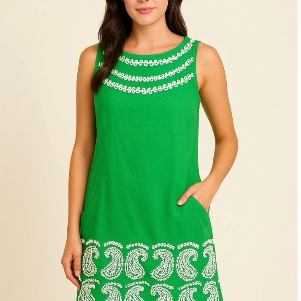 Lilly Pulitzer Jacqueline Kelly
Green White Paisley Embroidered Dress
Sz 14
